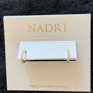 Nadri pave hoops